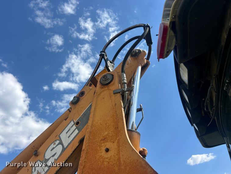 image for item ET3237 2002 Case 580 Super M backhoe
