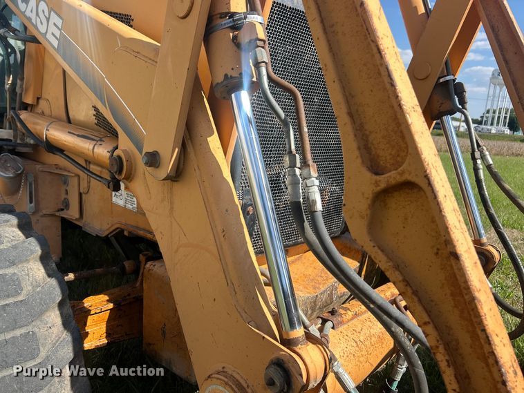 image for item ET3237 2002 Case 580 Super M backhoe