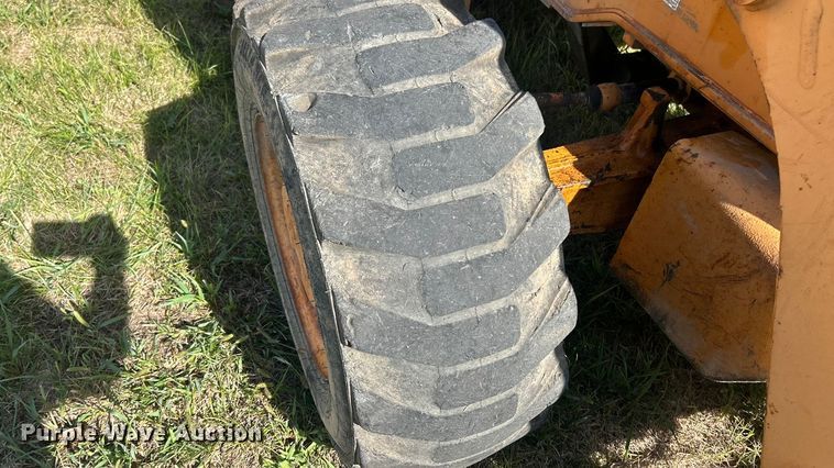 image for item ET3237 2002 Case 580 Super M backhoe