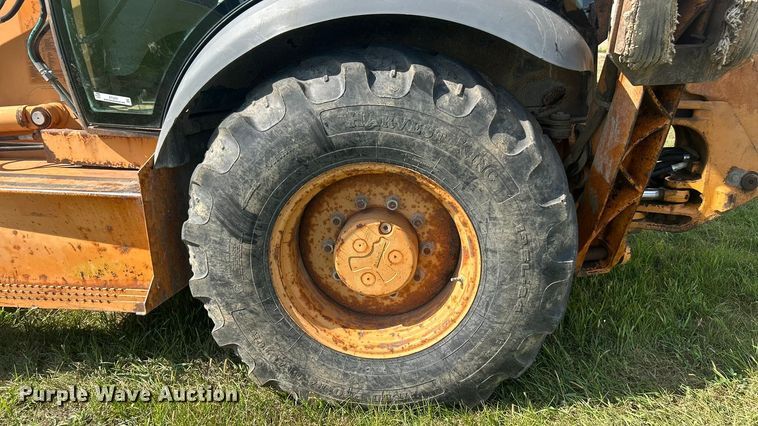 image for item ET3237 2002 Case 580 Super M backhoe