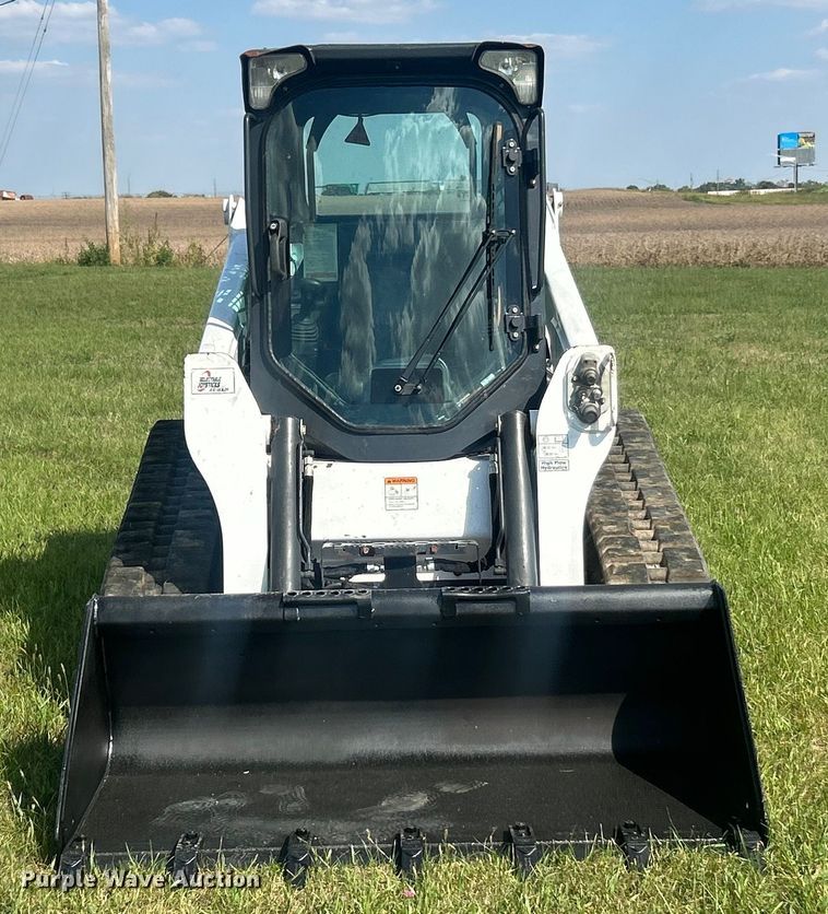 MINI CARGADOR SOBRE ORUGAS 2016 BOBCAT T630