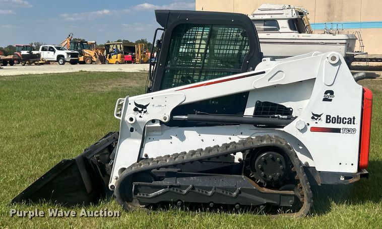 image for item ET3238 2016 Bobcat T630 tracked skid steer loader