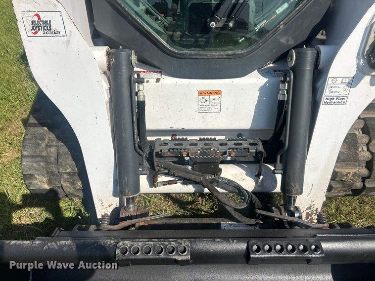 image for item ET3238 2016 Bobcat T630 tracked skid steer loader
