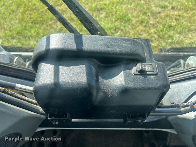 image for item ET3238 2016 Bobcat T630 tracked skid steer loader