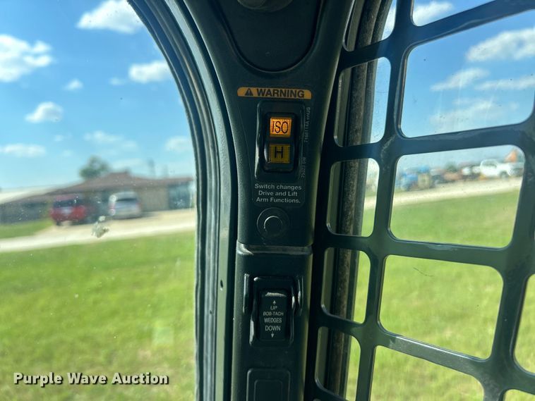 image for item ET3238 2016 Bobcat T630 tracked skid steer loader