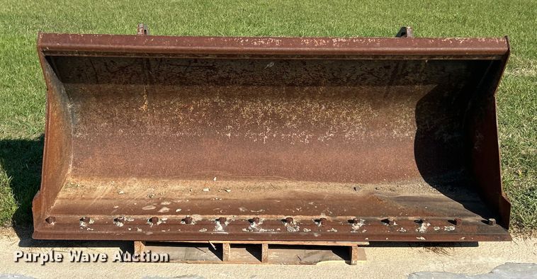 image for item ET3244 FFC Attachments LAF3382-0733 backhoe bucket