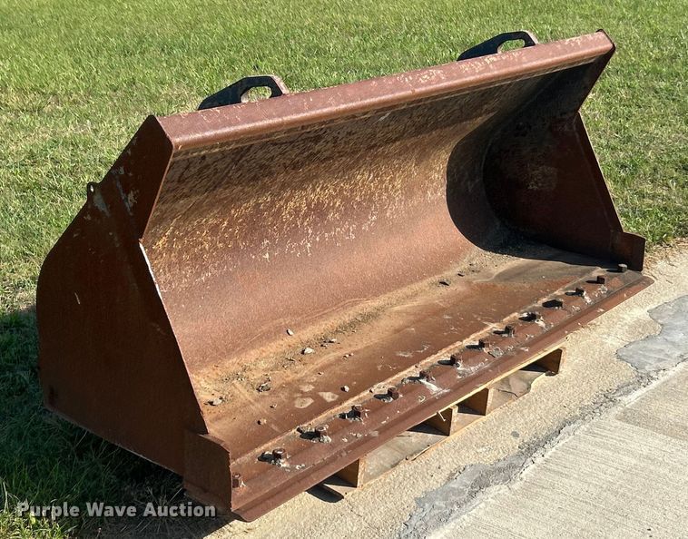 image for item ET3244 FFC Attachments LAF3382-0733 backhoe bucket