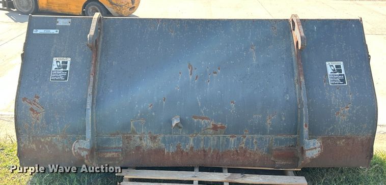 image for item ET3244 FFC Attachments LAF3382-0733 backhoe bucket