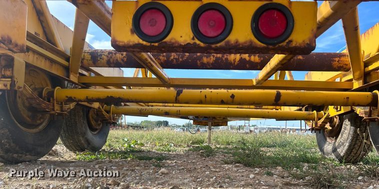 image for item ET3255 1995 Kiefer Industrial pipe straightener trailer