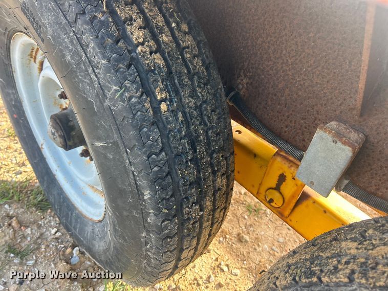 image for item ET3255 1995 Kiefer Industrial pipe straightener trailer