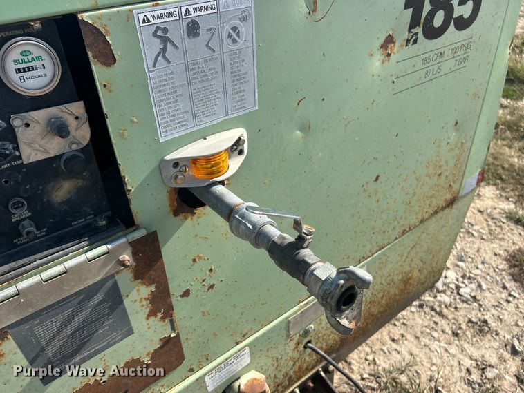 image for item ET3257 Sullair 185 air compressor