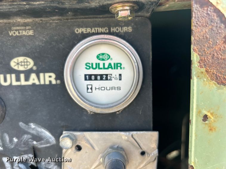 image for item ET3257 Sullair 185 air compressor