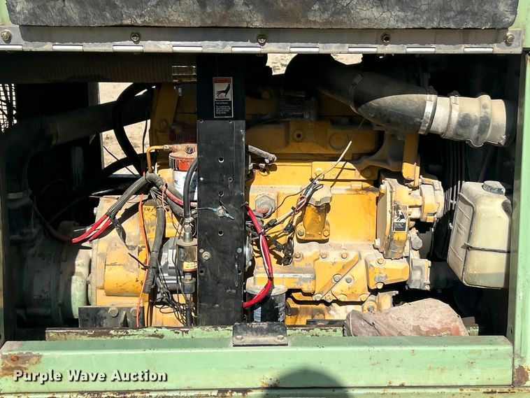 image for item ET3257 Sullair 185 air compressor