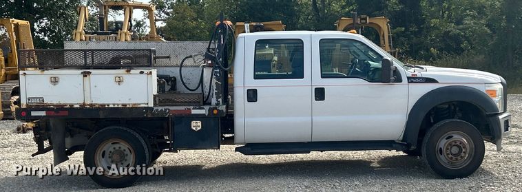 image for item ET3259 2012 Ford F550 Super Duty XL flatbed truck