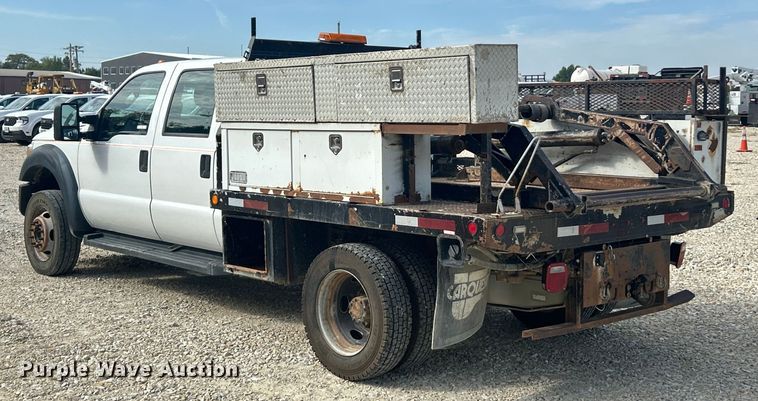 image for item ET3259 2012 Ford F550 Super Duty XL flatbed truck