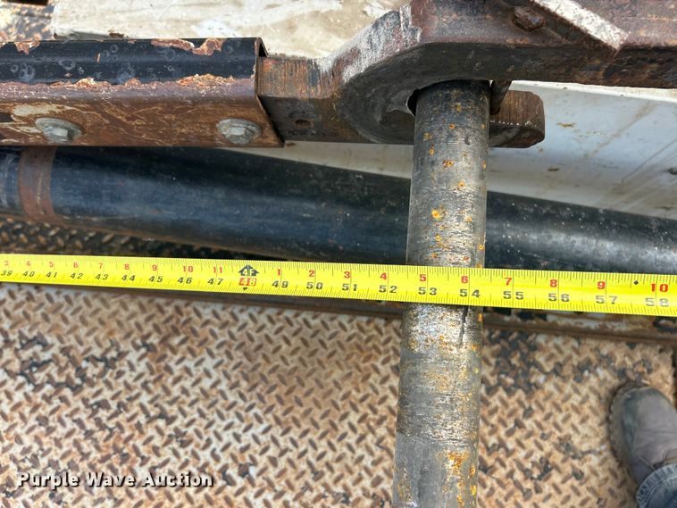 image for item ET3259 2012 Ford F550 Super Duty XL flatbed truck