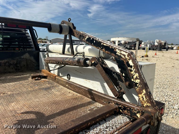 image for item ET3260 2015 Ford F550 Super Duty XL flatbed truck