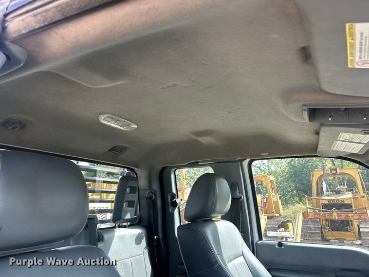 image for item ET3260 2015 Ford F550 Super Duty XL flatbed truck