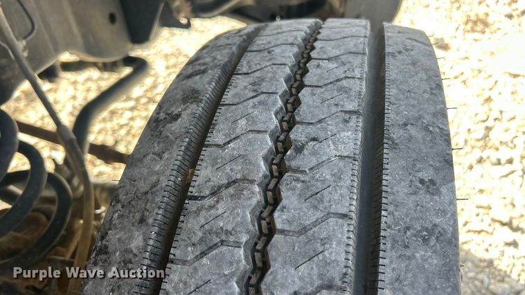 image for item ET3260 2015 Ford F550 Super Duty XL flatbed truck