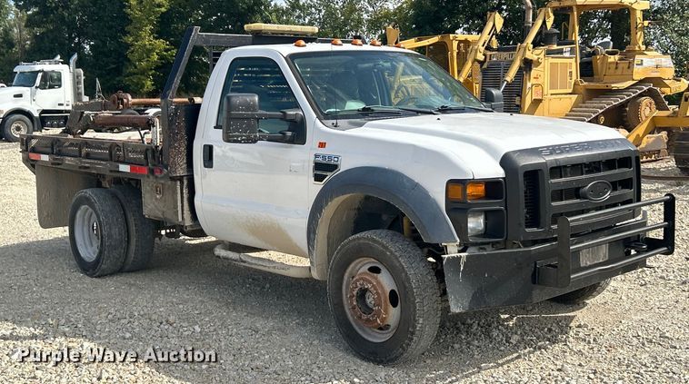 image for item ET3261 2009 Ford F550 Super Duty XL flatbed truck