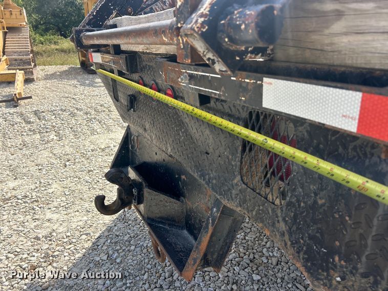 image for item ET3261 2009 Ford F550 Super Duty XL flatbed truck