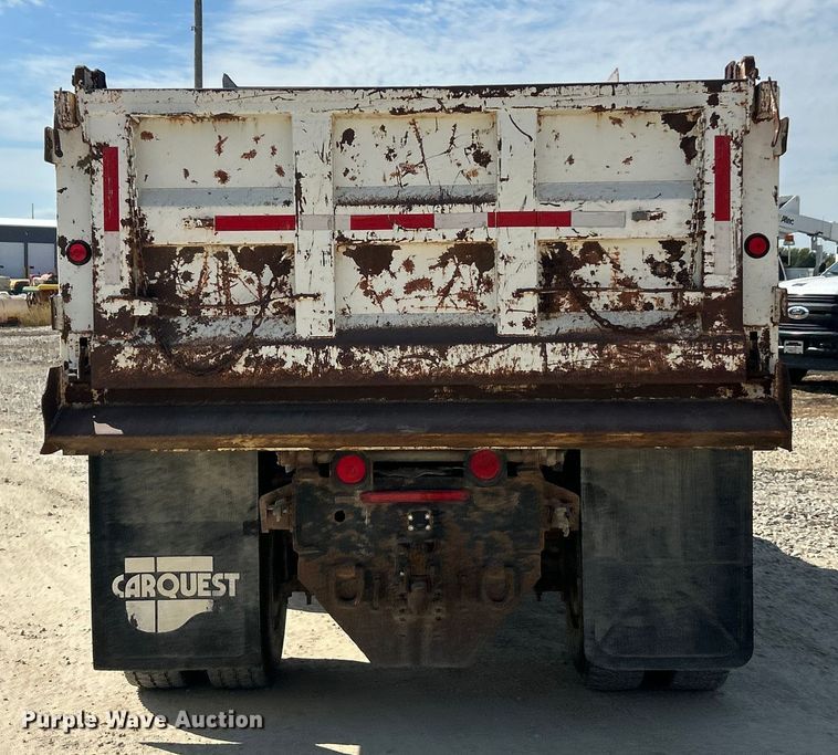 image for item ET3264 1990 International 4900 dump truck
