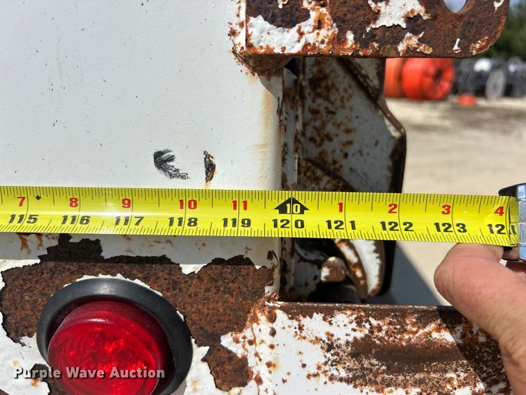 image for item ET3264 1990 International 4900 dump truck