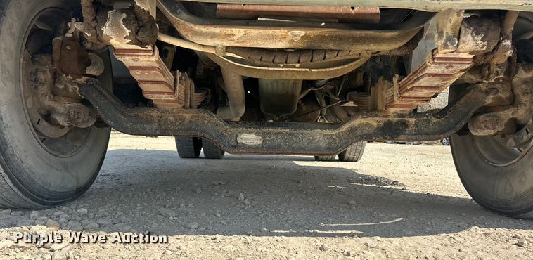 image for item ET3264 1990 International 4900 dump truck