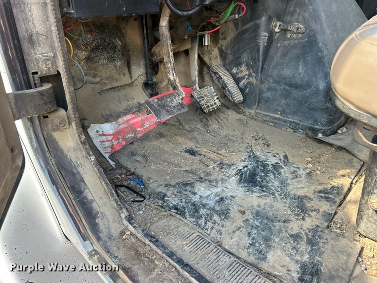 image for item ET3264 1990 International 4900 dump truck