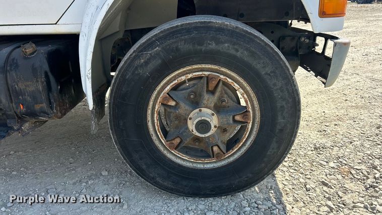 image for item ET3264 1990 International 4900 dump truck