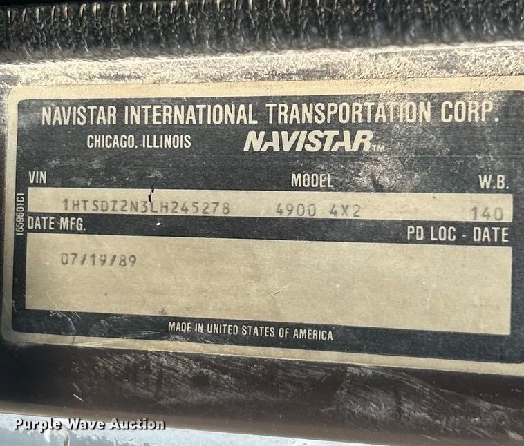 image for item ET3264 1990 International 4900 dump truck