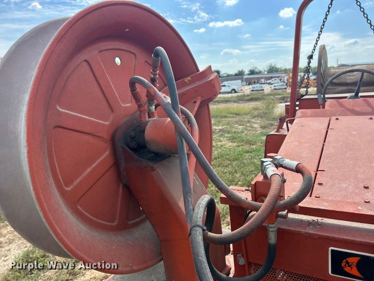 image for item ET3265 1982 Ditch Witch 4010 reel carrier