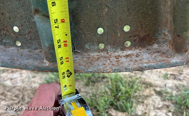 image for item ET3265 1982 Ditch Witch 4010 reel carrier