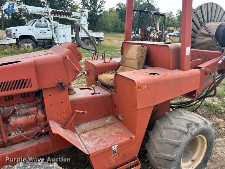 image for item ET3265 1982 Ditch Witch 4010 reel carrier