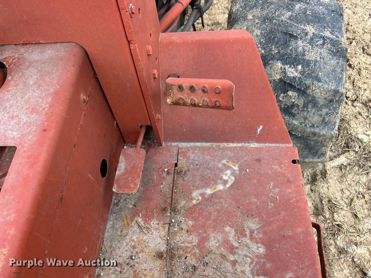 image for item ET3265 1982 Ditch Witch 4010 reel carrier