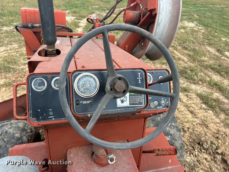 image for item ET3265 1982 Ditch Witch 4010 reel carrier