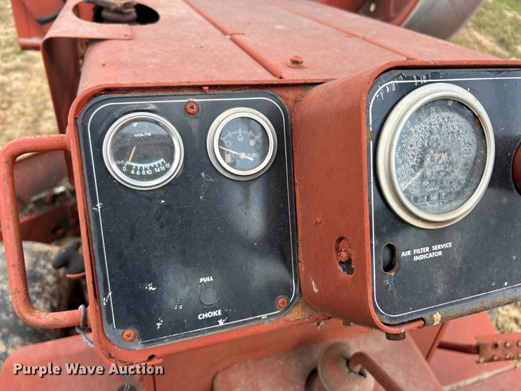 image for item ET3265 1982 Ditch Witch 4010 reel carrier