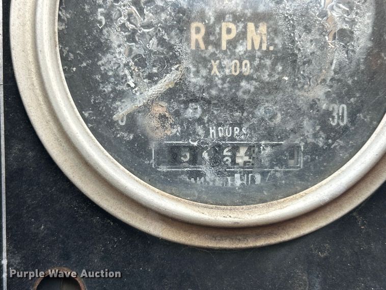 image for item ET3265 1982 Ditch Witch 4010 reel carrier