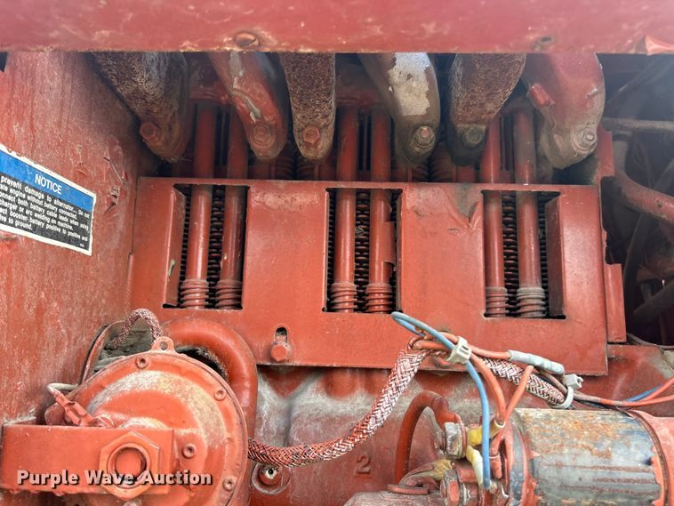 image for item ET3265 1982 Ditch Witch 4010 reel carrier