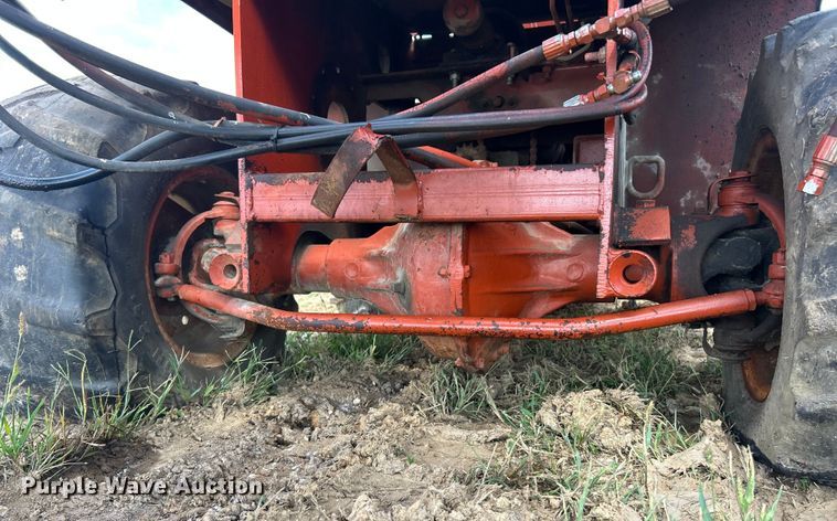 image for item ET3265 1982 Ditch Witch 4010 reel carrier