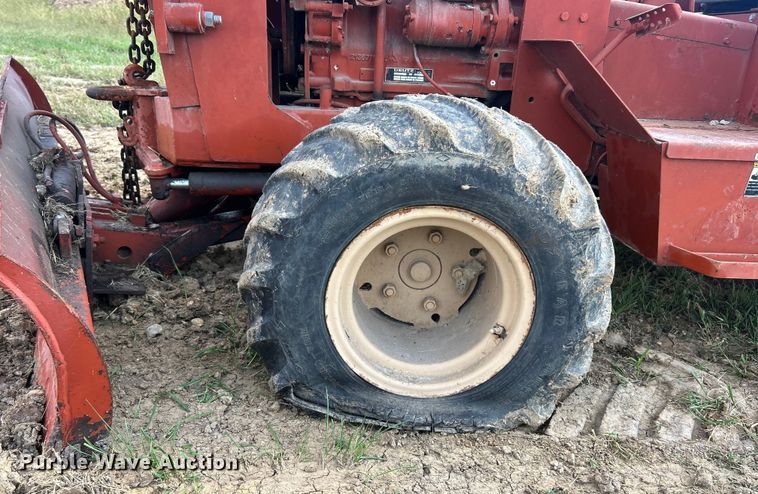 image for item ET3265 1982 Ditch Witch 4010 reel carrier