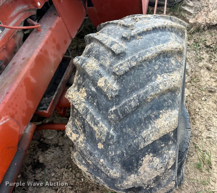 image for item ET3265 1982 Ditch Witch 4010 reel carrier