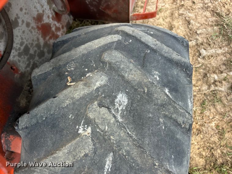 image for item ET3265 1982 Ditch Witch 4010 reel carrier