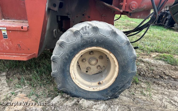 image for item ET3265 1982 Ditch Witch 4010 reel carrier