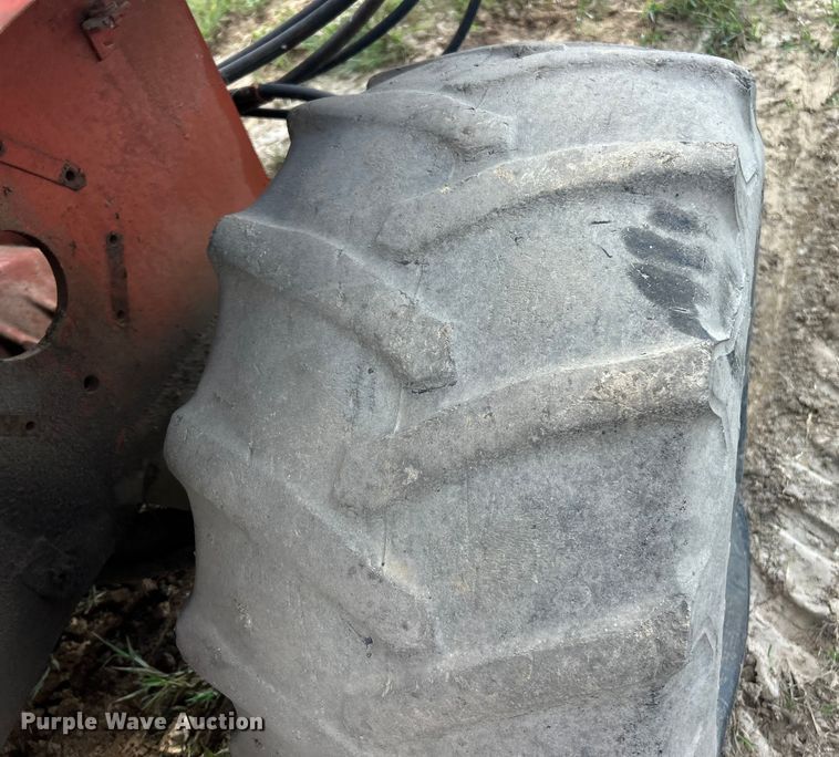 image for item ET3265 1982 Ditch Witch 4010 reel carrier