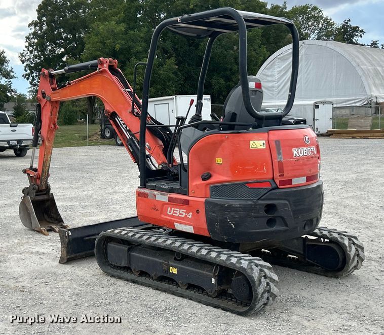 image for item ET3285 2015 Kubota U35-4 mini excavator