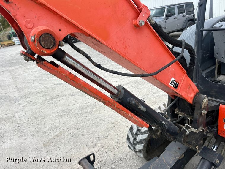 image for item ET3285 2015 Kubota U35-4 mini excavator