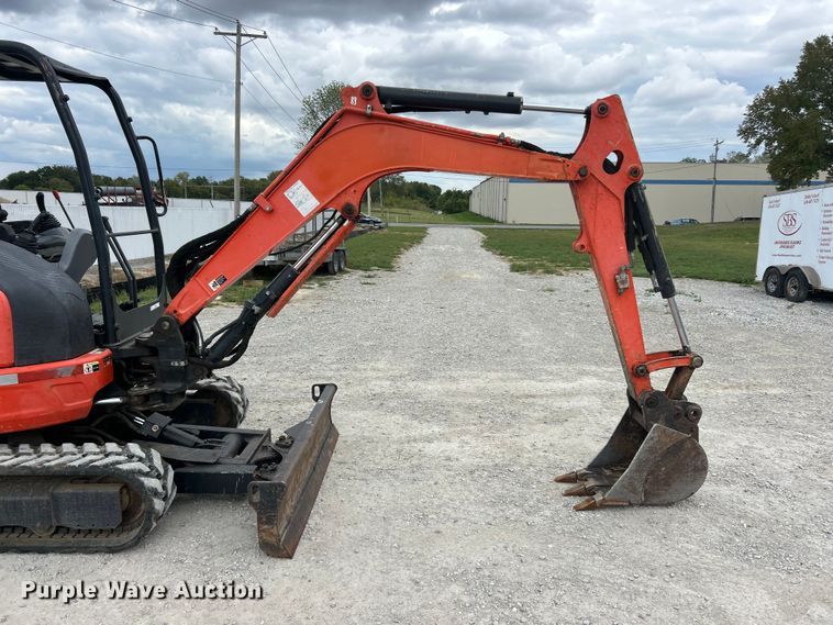 image for item ET3285 2015 Kubota U35-4 mini excavator