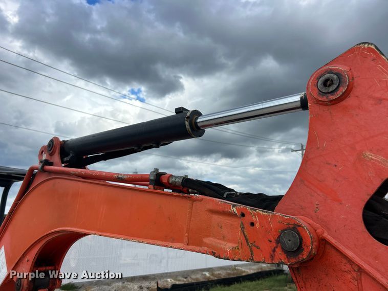 image for item ET3285 2015 Kubota U35-4 mini excavator