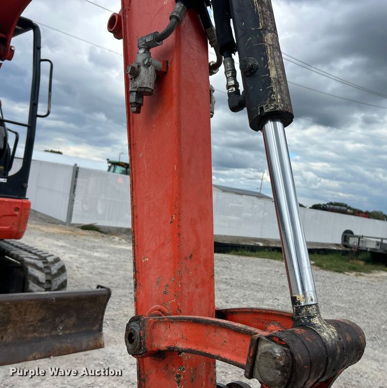 image for item ET3285 2015 Kubota U35-4 mini excavator